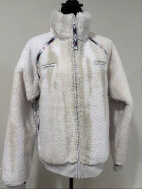 Madhappy/Columbia Collab Unisex White Sherpa Jacket with Patterned Trim M